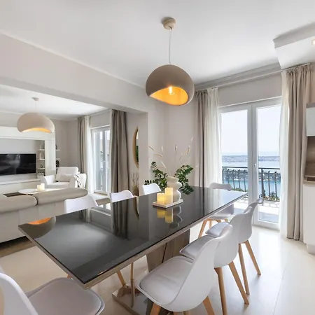 Appartement Maja *
